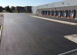 Best Asphalt Driveway Installation  in Middletown, MD